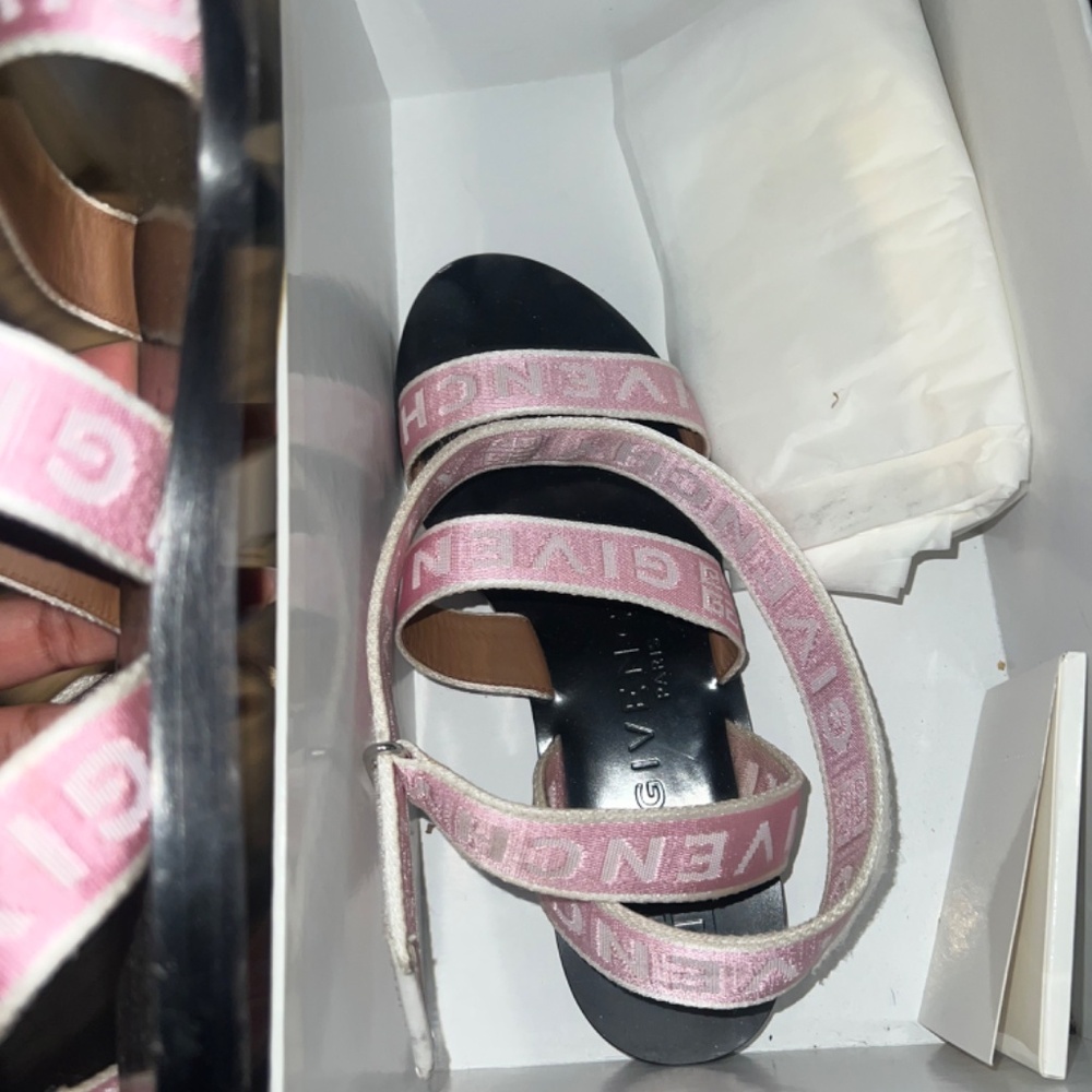 Givenchy slides - Picture 7 of 7